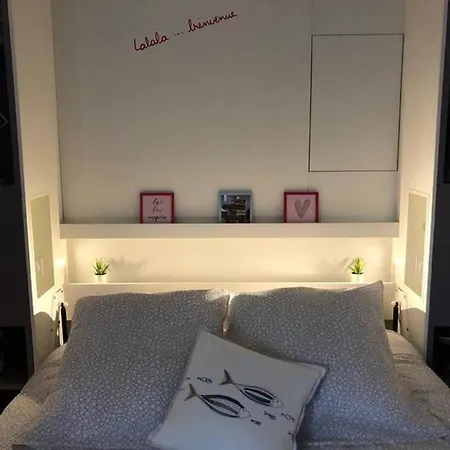 Lovely Cocoon With View Centre Historique 公寓 *